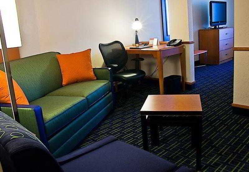 Fairfield Inn & Suites Tampa Fairgrounds/Casino Orient Park Exterior foto