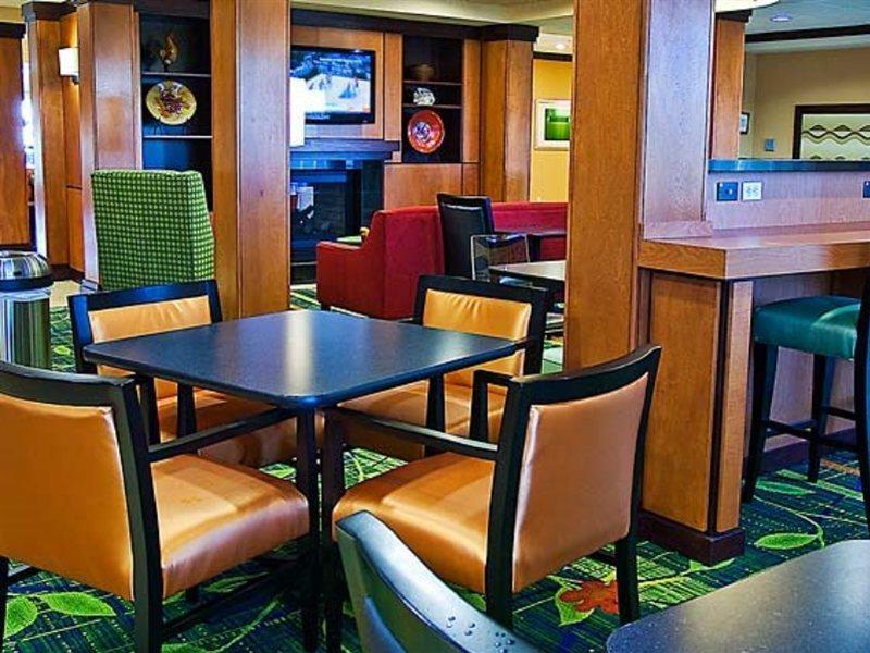 Fairfield Inn & Suites Tampa Fairgrounds/Casino Orient Park Exterior foto